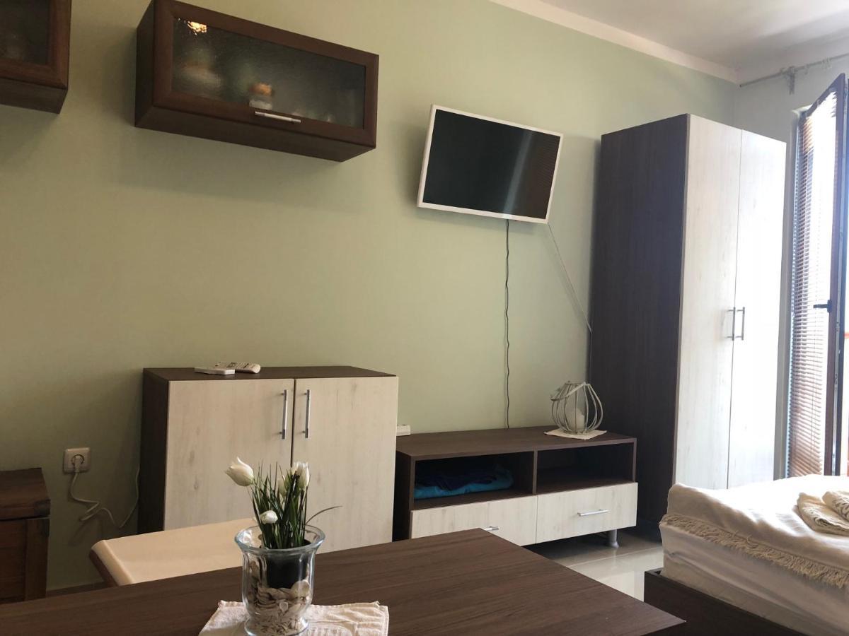 Gabi Apartment Приморско Екстериор снимка